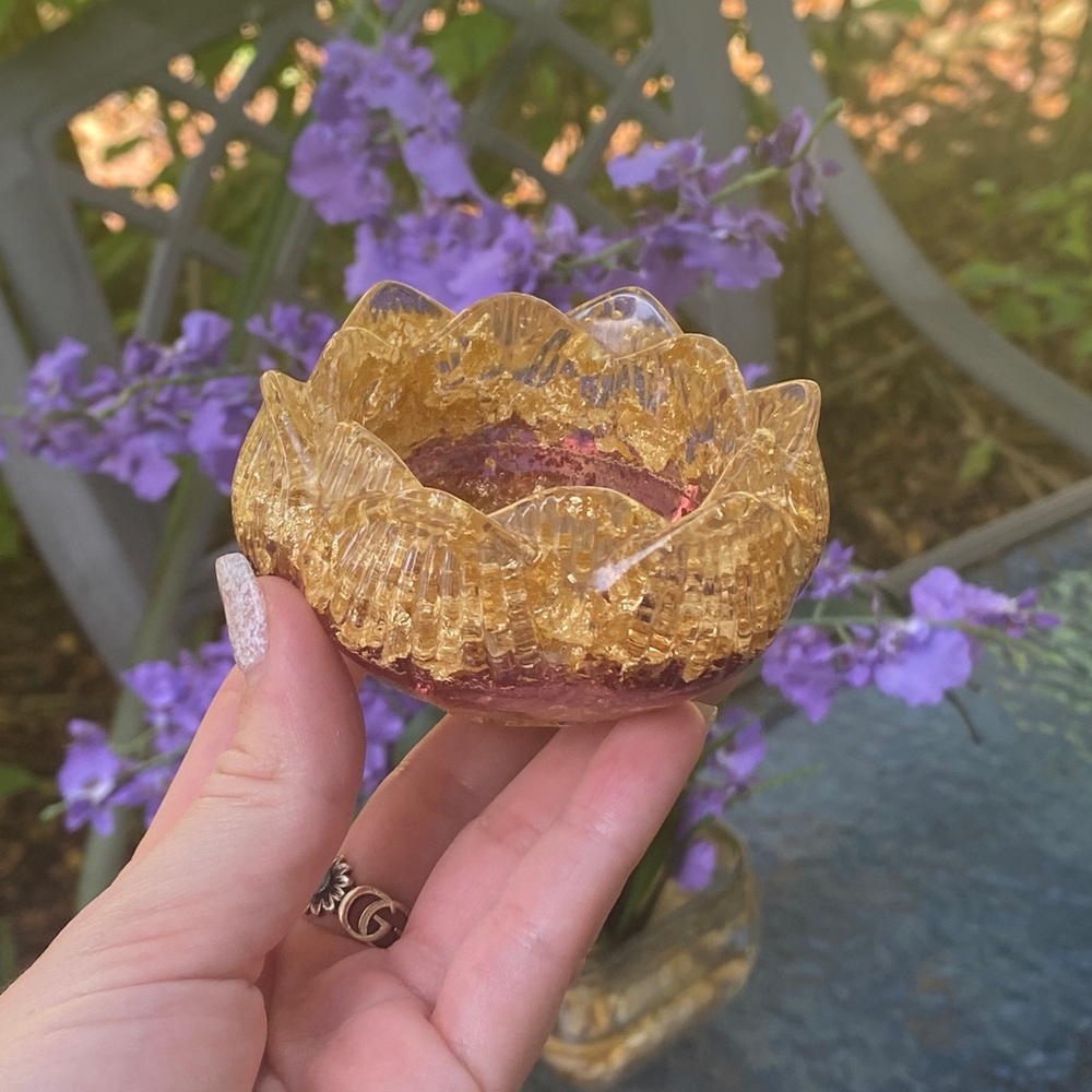 Gold Decorative Lotus Jewelry Dish /Candle Holder - Picture 8 of 14